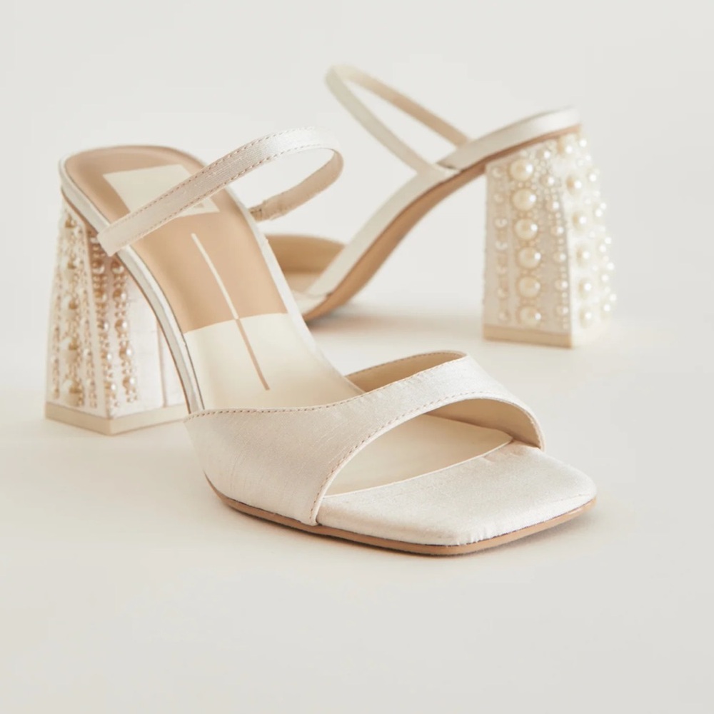 NWT Dolce Vita Jemmy Pearl Vanilla Silk Heels - Picture 5 of 9